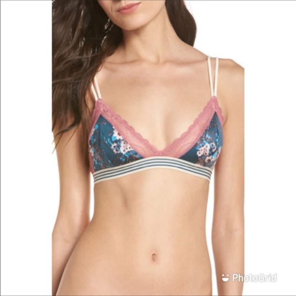 Sam Edelman Triangle Printed Bralette